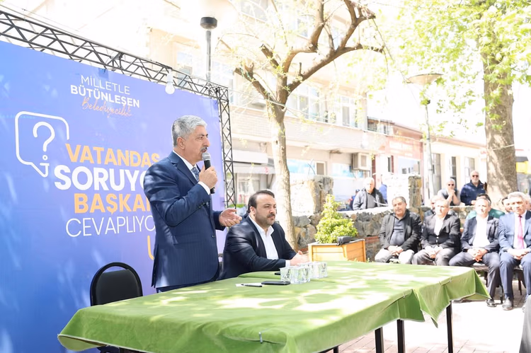 Başkan Ömeroğlu Tavşancıl’da vatandaşlarla buluştu