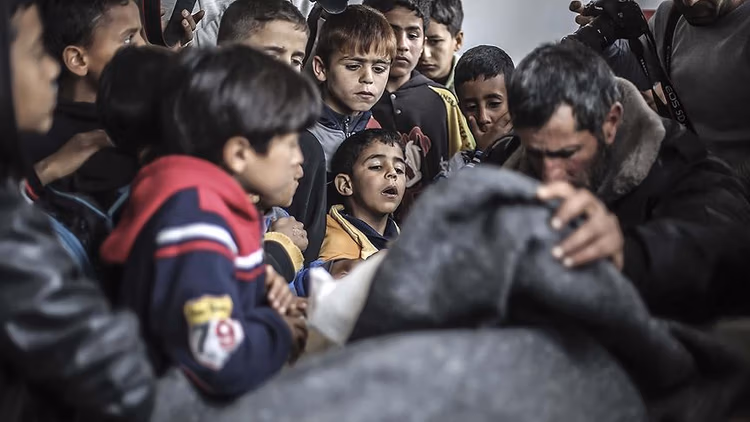 İsrail’in Gazze’ye son 24 saatteki saldırılarında 41 Filistinli hayatını kaybetti