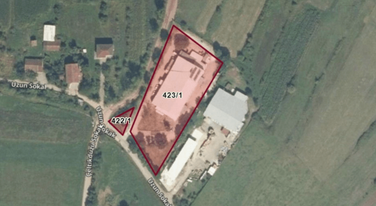 Kartepe Arslanbey’de 18 Milyonluk fabrika borçları nedenyle satılığa çıktı