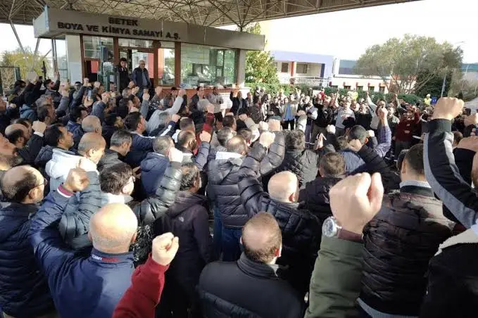 Korkmadılar, yılmadılar, direndiler, kazandılar! Betek Boya’da 85 zam!