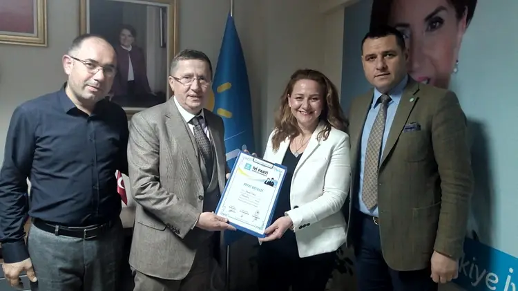 Kocaeli siyasetini üzen ölüm