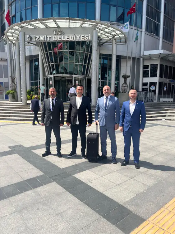 MHP’liler gündemi bavulla yıktı: İstanbul’dan İzmit’e gizem haritası!