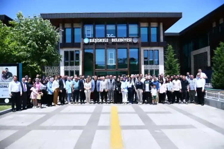 Başkan M. Yasin Özlü, Kurban Bayramı Öncesi Personeliyle Bayramlaştı