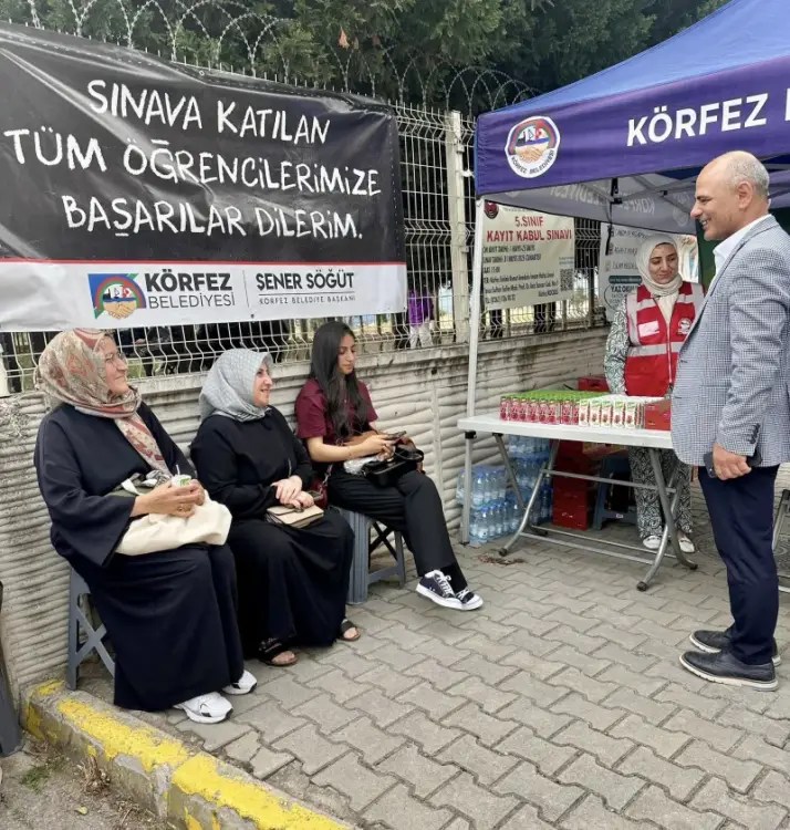 Körfez Belediyesi YKS Adaylarının Yanında: 21 Okulda Sıcak Destek