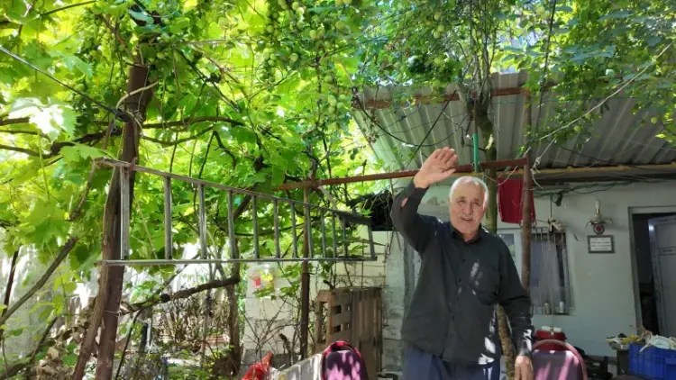Kocaeli Büyükşehir’den Yalnızlara Bayram Sürprizi