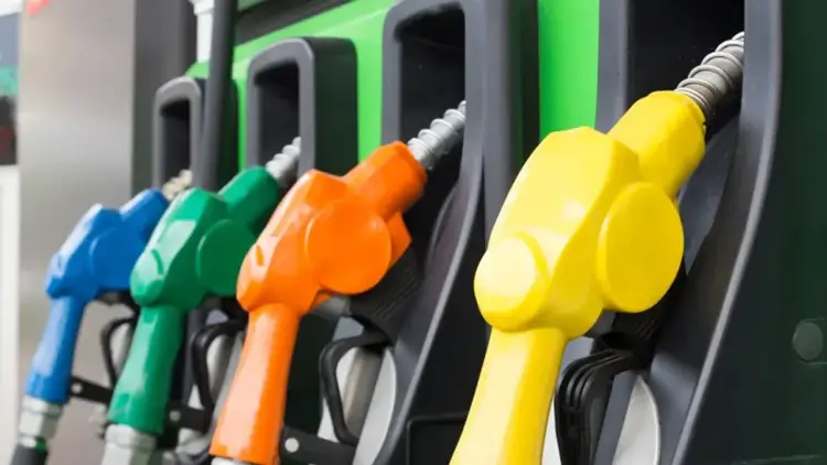 Benzine Zam Şoku: Pompaya 1 Lira 47 Kuruşluk Artış Yansıdı