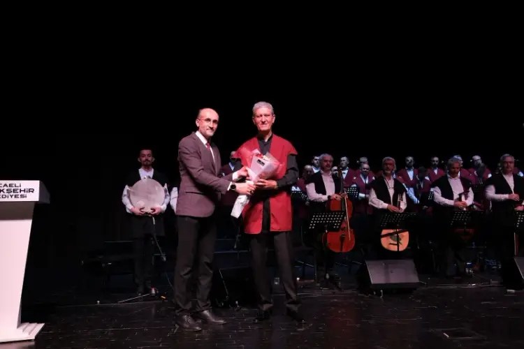 Kocaeli’de Dini Musiki Topluluğundan Unutulmaz Yılsonu Konseri