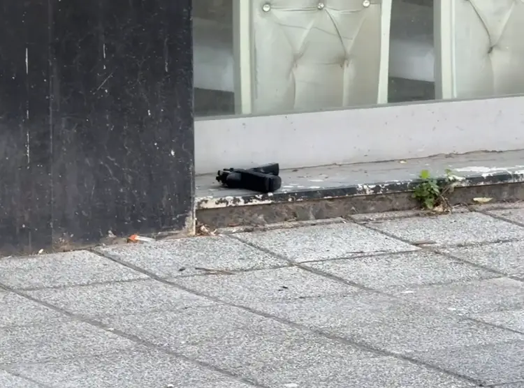 İzmit Kadıköy Mahallesinde bayram günü cinayet! Başından vuruldu
