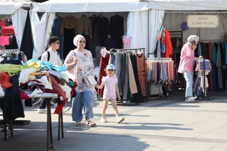 Gebze’de Alışveriş Festivali Renkli Görüntülere Sahne Oluyor