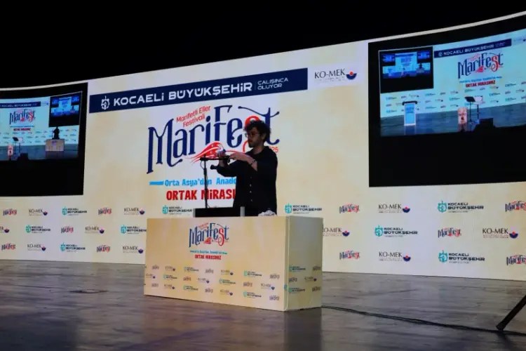 Kocaeli’de MARİFEST25 Büyüledi: Kum Sanatı ve Şiir Dinletisi Unutulmaz Anlar Yaşattı