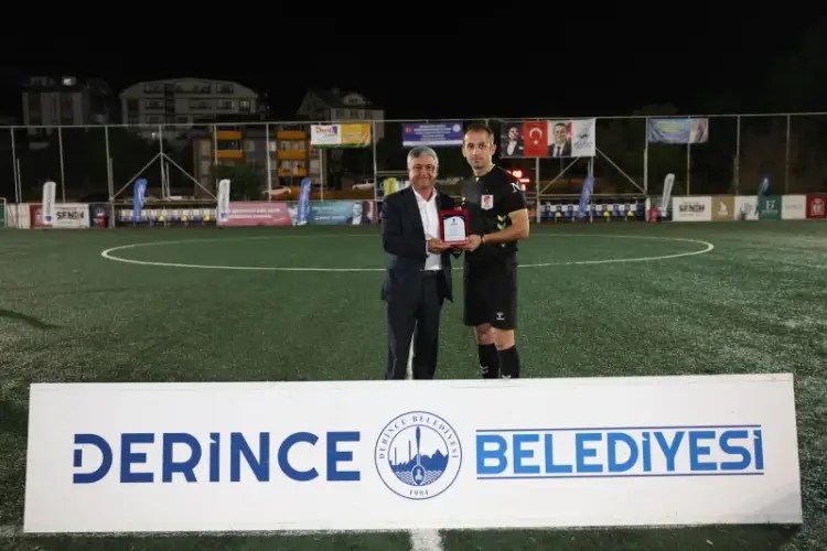 Derince’de Hemşehri Dernekleri Futbol Turnuvası’nda Şampiyon Erzurumlular Oldu