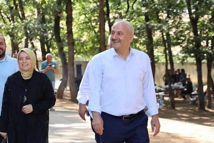 Başkan Büyükgöz, Gebze Cuma Köy Mesire Alanı’nda Vatandaşlarla Buluştu