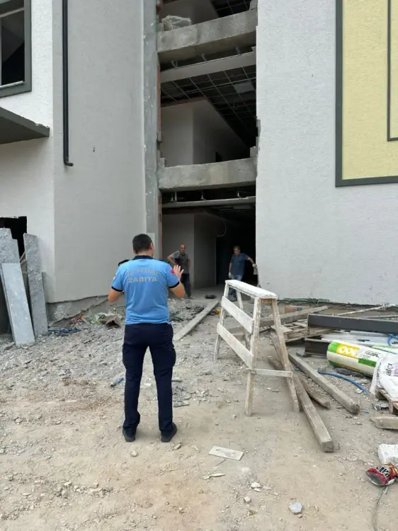 Kocaeli Büyükşehir Zabıtası YKS’de Öğrencilere Destek Oldu