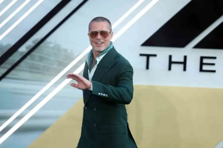 Brad Pitt’in Los Angeles’taki Evi Soygunla Sarsıldı