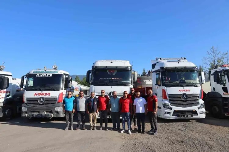 Kocaeli Büyükşehir, Sakarya’daki Yangına Destek İçin Harekete Geçti