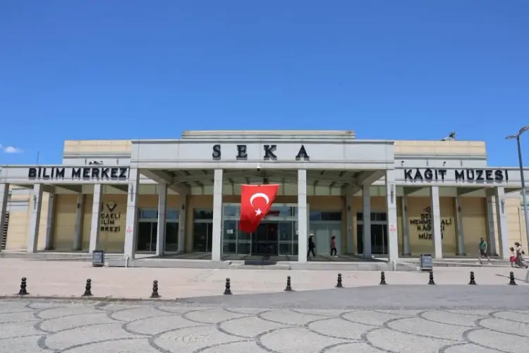 Kocaeli Büyükşehir’den ‘Terörsüz Türkiye’ Çağrısına Bayraklarla Destek