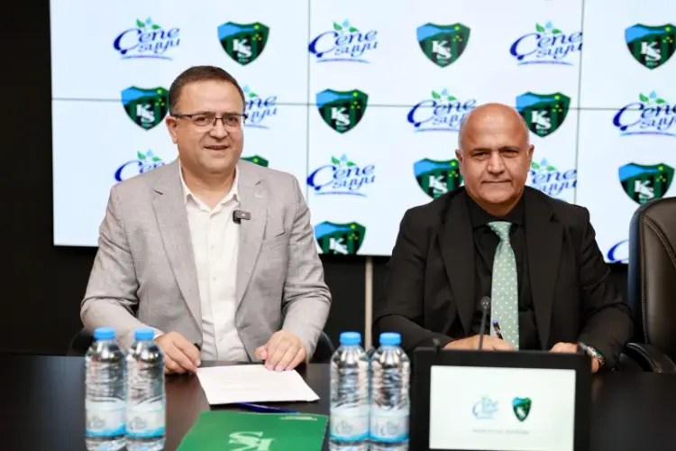 Çenesuyu Kocaelispor’a sponsor oldu