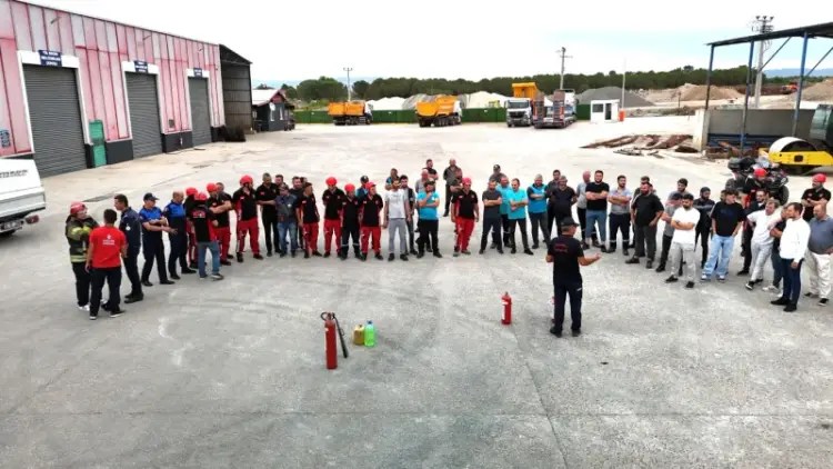 Kartepe Belediyesi’nde Gerçeğe Yakın Afet Tatbikatı