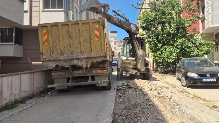 Darıca Belediyesi’nden Yaz Boyu Temizlik Seferberliği