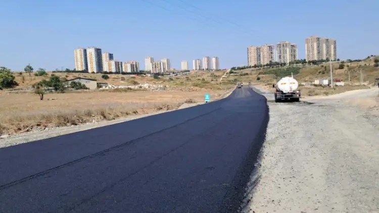 Kocaeli Büyükşehir’den Gebze’ye Dayanıklı Yol Hamlesi