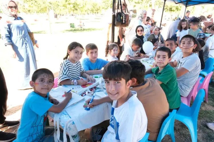 Geleneksel Sokak Oyunları Çayırova ve Dilovası Millet Bahçelerinde Hayat Buldu