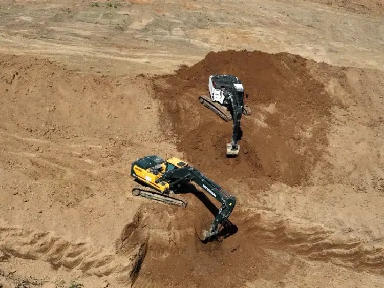 Körfez İlimtepe’de 80 Bin Metrekarelik Yeni Mezarlık Hayata Geçiyor