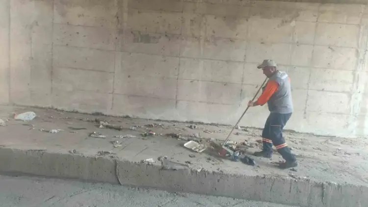 Körfez’de Temizlik Seferberliğinde Lastik Şaşkınlığı