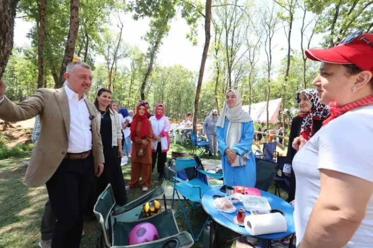 Kocaeli’de Kadınlar Anne Şehir Pikniğinde Buluştu
