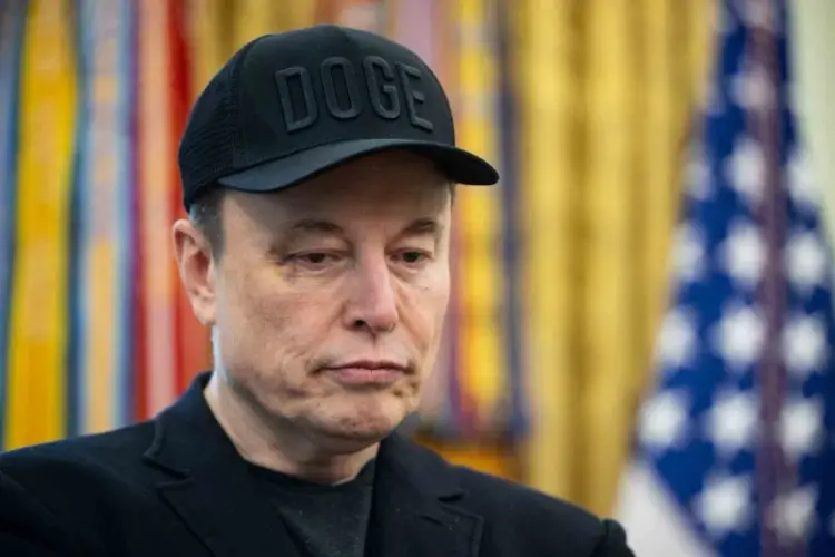 Amerikan siyasi içeride toz duman. Elon Musk parti kurdu!