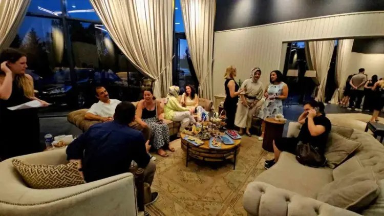 Kocaeli’de Sağlık Çalışanlarına konut projesinin lansmanı Dedeman Otel’deydi. İlgi çok yoğundu!