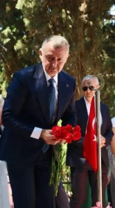 İzmit’te Şehitler İçin Dualar Yükseldi
