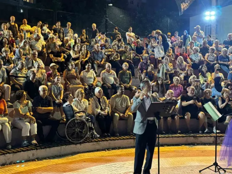 Gölcük Belediyesi TSM Korosu’ndan Unutulmaz Akşam
