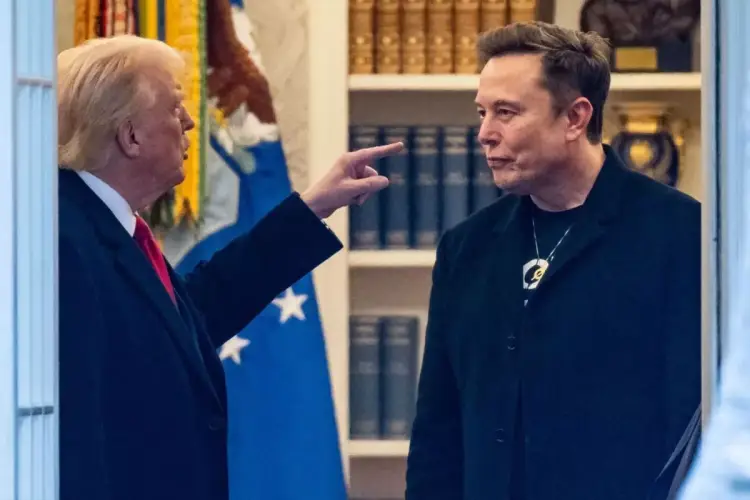 Donald Trump ve Elon Musk arasındaki kavga büyüyor