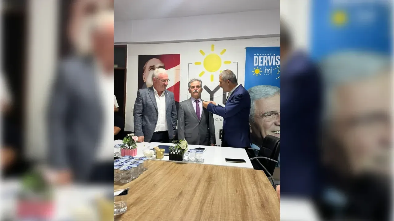 Adem Arı İYİ Parti’ye katıldı