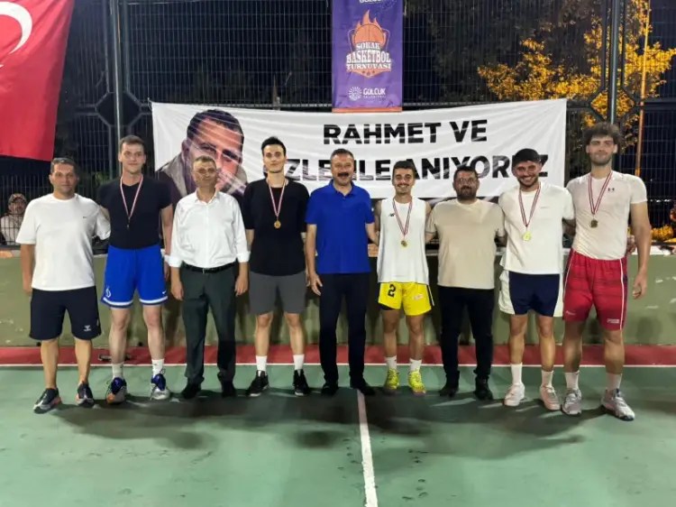 Gölcük’te Mehmet Sezer Sokak Basketbolu Turnuvası Büyük İlgiyle Tamamlandı