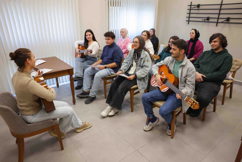 Kocaeli Halkevi Gençlik Merkezi’nde Güz Dönemi Kayıtları Başladı