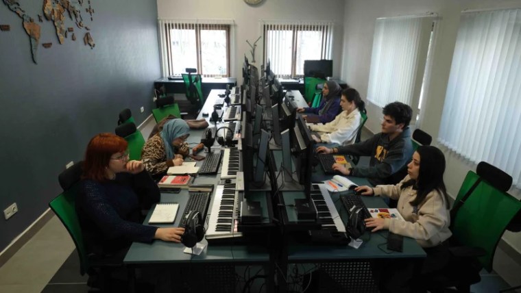 Kocaeli Halkevi Gençlik Merkezi’nde Güz Dönemi Kayıtları Başladı