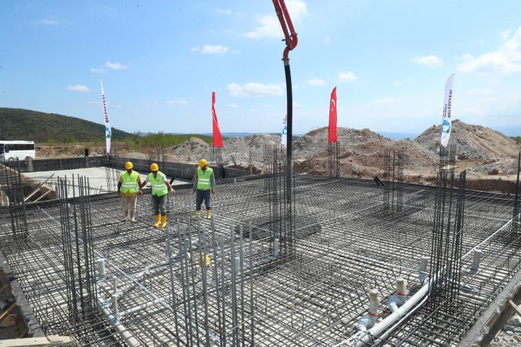 İzmit Belediyesi’nden sokak hayvanları için büyük adım
