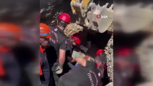 Göçükte Kalan İşçi Canla Başla Kurtarıldı