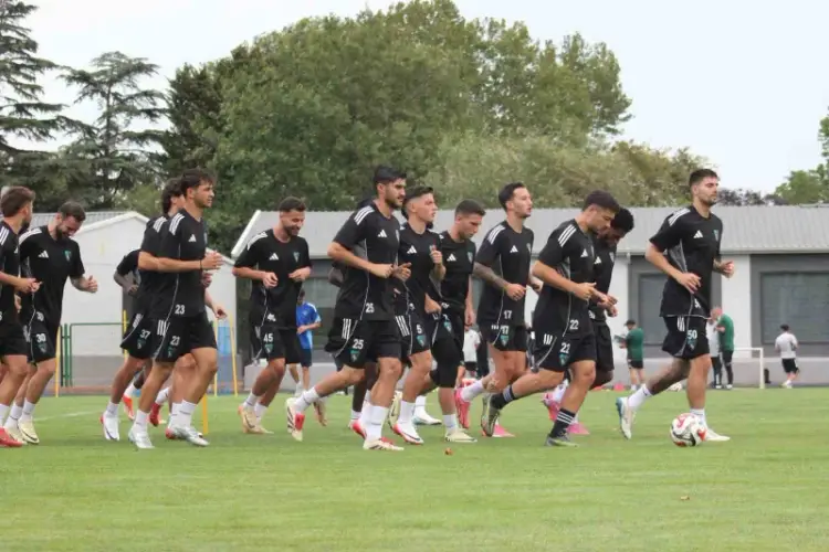 Kocaelispor, Trabzonspor Deplasmanına Hazırlanıyor