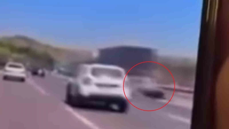 Kocaeli’de motosiklet kazasında vefat eden Deniz Servan Narin’in kaza görüntüleri ortaya çıktı!