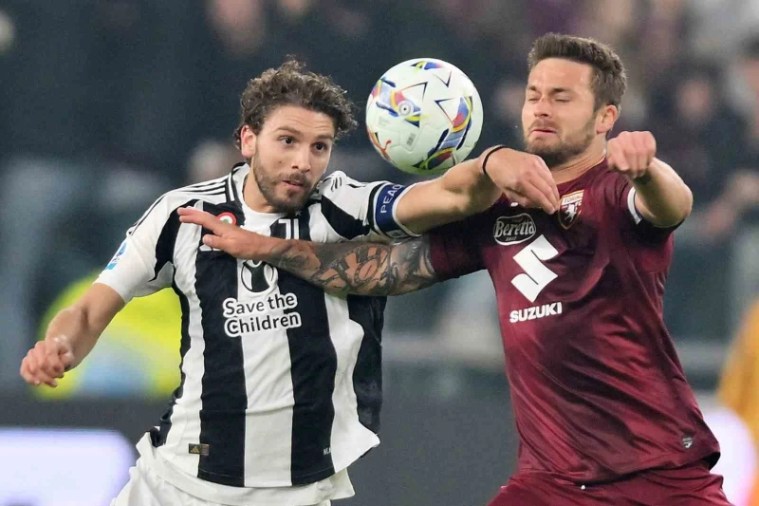 Kocaelispor, Karol Linetty ile Orta Sahasını Güçlendiriyor