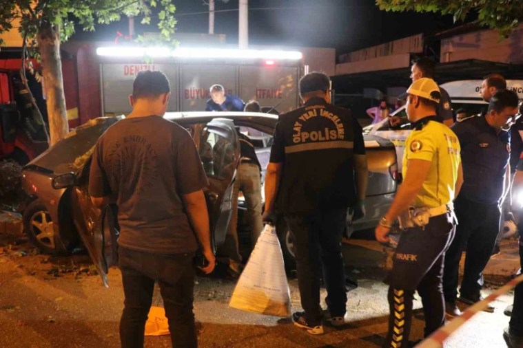 Ok gibi ağaca saplandı. İki genç hayatını kaybetti