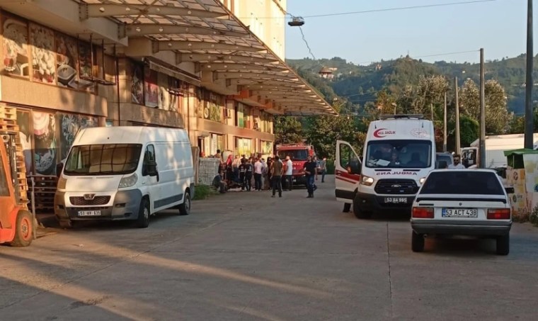 Dehşet veren ölüm: Yük asansörüne sıkışarak hayatını kaybetti