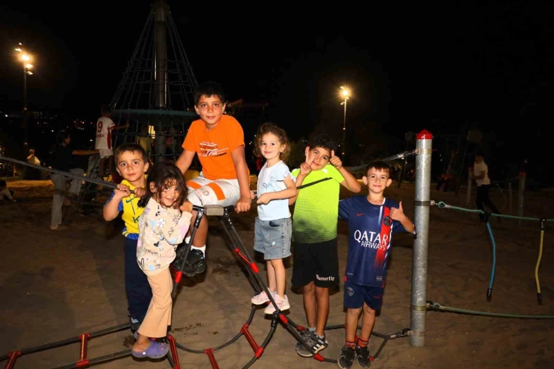 Darıca Millet Bahçesi: Yeşil ve Denizle Kucaklaşan Huzur Durağı