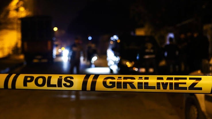 İzmit Sanayi mevkiinde intihar!