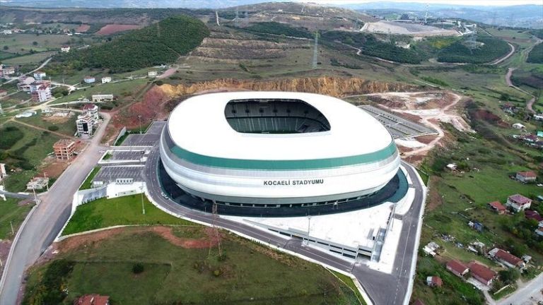 Kocaeli Stadı’nda yeni dönem: Gençler için spor fırsatı