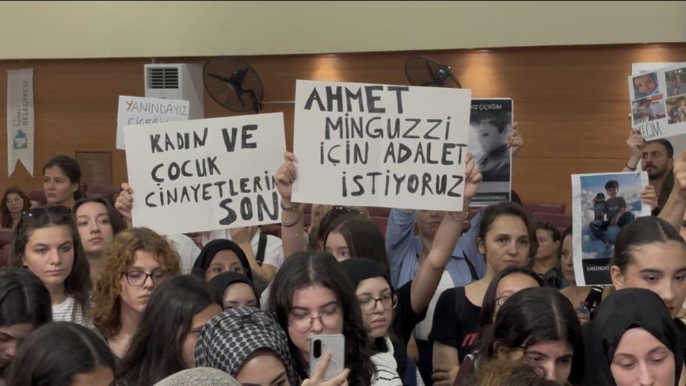 Yasemin Minguzzi’den duygusal buluşma: evlat acısı yaşayan ailelerle bir araya geldi