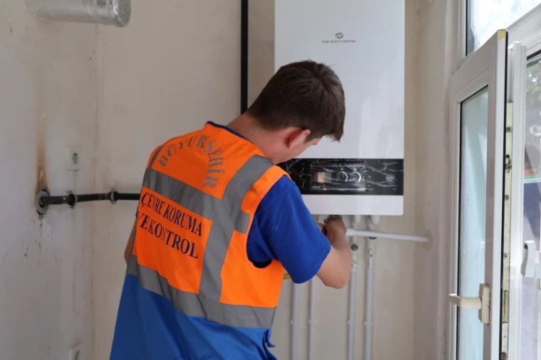 Dilovası’nda 300 Haneye Ücretsiz Doğalgaz Kurulumu ile Temiz Hava Desteği
