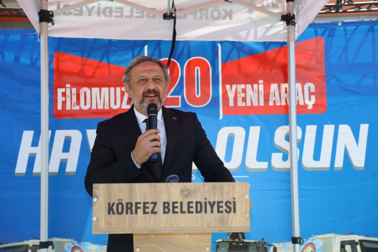 Mehmet Akif Yılmaz açtı ağzını yumdu gözünü!